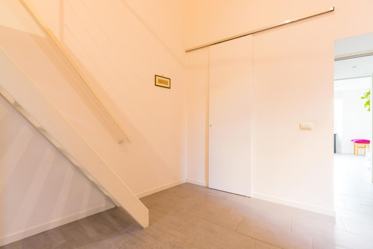 Assisi Style Flat Trastevere Rome Bagian luar foto
