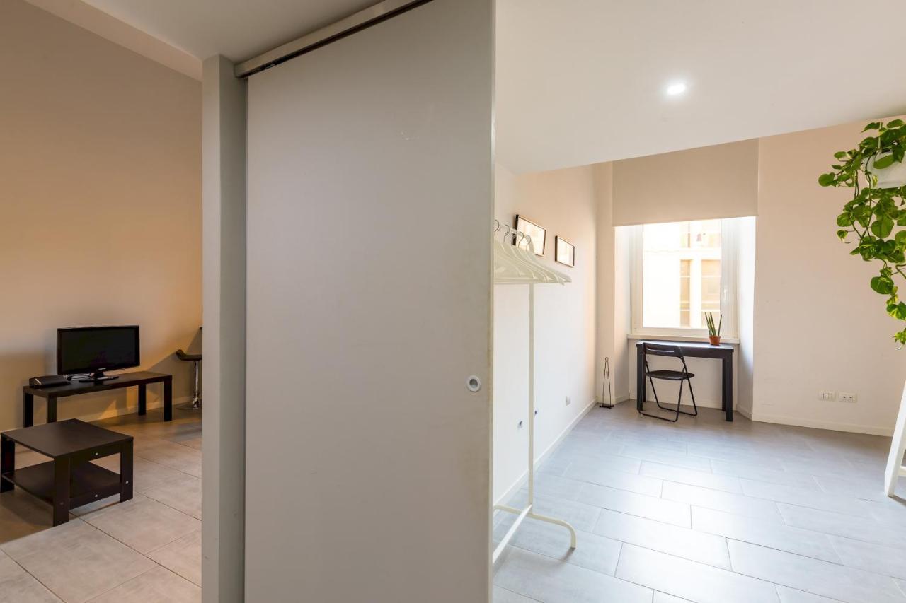 Assisi Style Flat Trastevere Rome Bagian luar foto