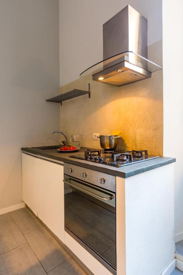 Assisi Style Flat Trastevere Rome Bagian luar foto