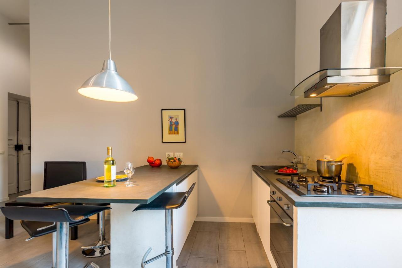 Assisi Style Flat Trastevere Rome Bagian luar foto