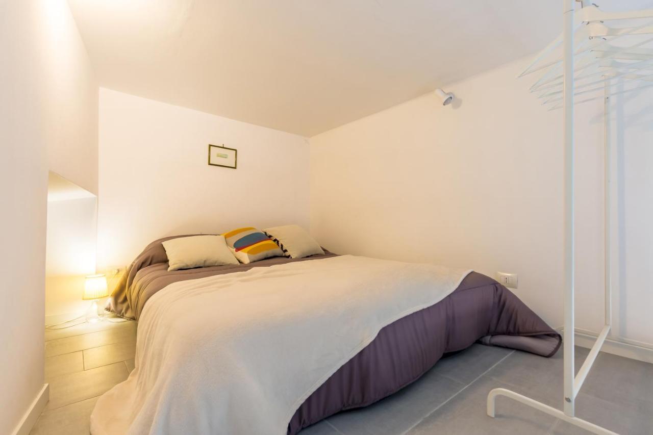 Assisi Style Flat Trastevere Rome Bagian luar foto